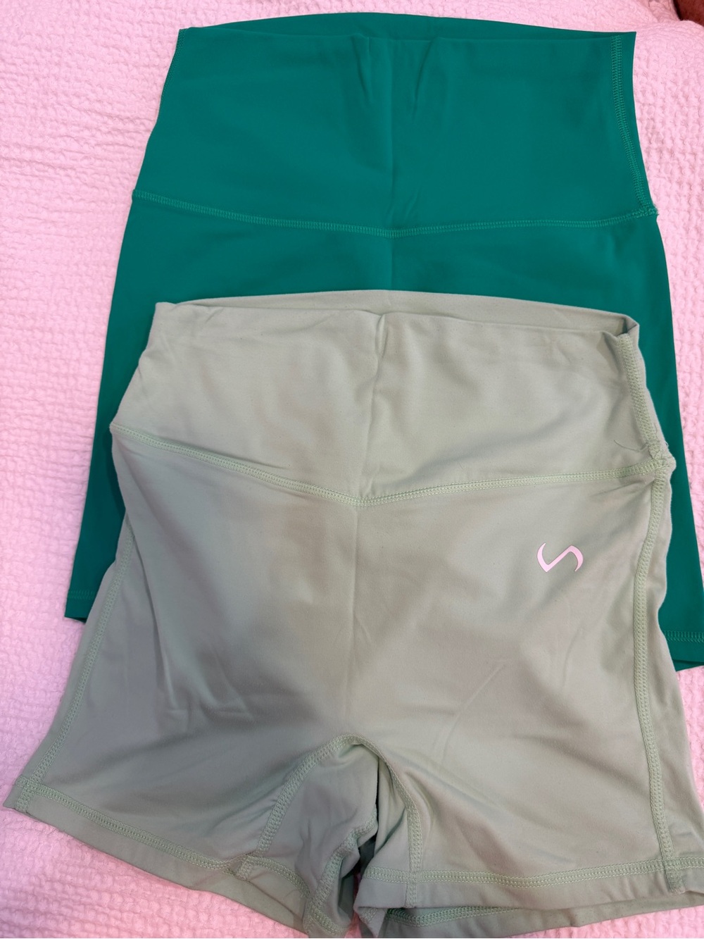 High-Waist Athletic Bike Shorts in Sage and Teal